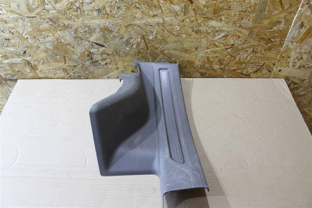 накладка на порог Jaguar XE 1 поколение X760 2015, 2.0 л., дизель, АКПП, передний привод, T4N13241PVJ, GX7313245A, T4N13241PVJ, GX7313245AK8PVJ - фото №1