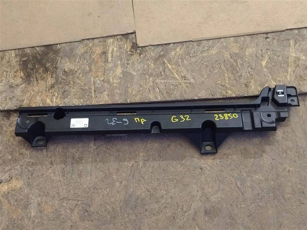 пластик BMW 6 GT G32 2017, 3.0 л., дизель, АКПП, полный привод, правый руль, 51477377750, 51477377751 - фото №1