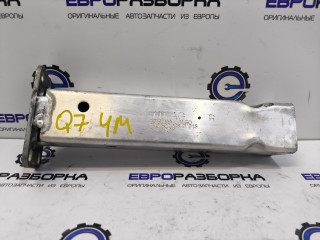 кронштейн (крепление) Audi Q7 4M 2018, 3.0 л., TDi, CZZ, дизель, АКПП, серый, внедорожник 5 дв., полный привод, правый руль, 4M0802038C