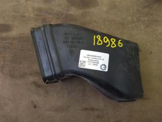 воздуховод (дефлектор) радиатора Bentley Continental GT 1 поколение 2007, 6.0 л., бензин, АКПП, передний привод, 3W0129618B, 3W0129618B