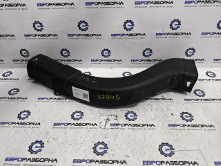 патрубок воздушного фильтра BMW 6 серия F06/F12/F13 F13 2012, 4.4 л., i, N63 B44 C, бензин, АКПП, купе, задний привод, 13717624031, 7624031