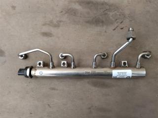 топливная рампа BMW M5 F90 2018, 4.0 л., бензин, АКПП, передний привод, 135, 7852402, 7852402