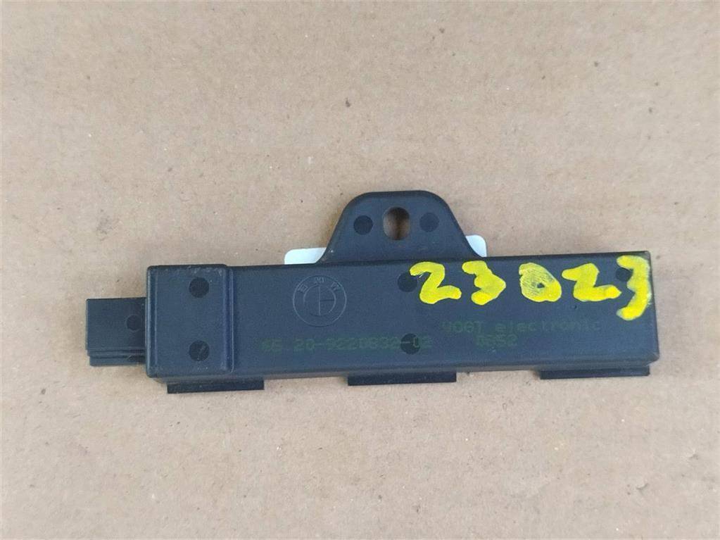 антенна BMW X6 F16 2015, 3.0 л., D, N57 D30 C, дизель, АКПП, внедорожник 5 дв., полный привод, 65209220832, 65209220832, 9220832, 65209144260 - фото №1