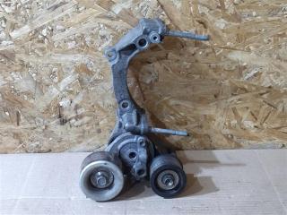 кронштейн (крепление) Toyota Land Cruiser J200 [рестайлинг] 2014, 4.0 л., дизель, АКПП, передний привод, правый руль, 1662051011