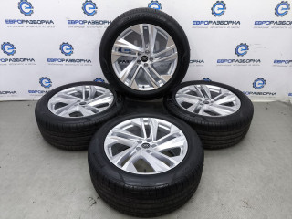 диск литой Audi Q7 4M [2-й рестайлинг] 4M 2025, 3.0 л., TFSI, DCB, бензин, АКПП, y9t metallic mythical black, внедорожник 5 дв., полный привод, правый руль, 4M0601025BQ