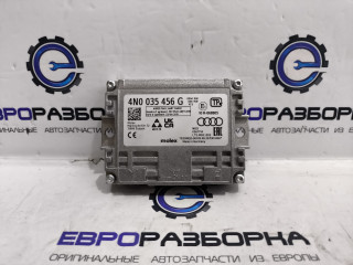 усилитель антенны Bentley Bentayga 1 поколение [рестайлинг] 4V1 2023, 4.0 л., TFSI, DCU, бензин, АКПП, темно-зеленый перламутр, внедорожник 5 дв., полный привод, правый руль, 4N0035456G