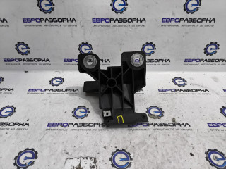 кронштейн (крепление) Land Rover Range Rover 4 поколение L405 2015, 4.4 л., дизель, АКПП, полный привод, правый руль