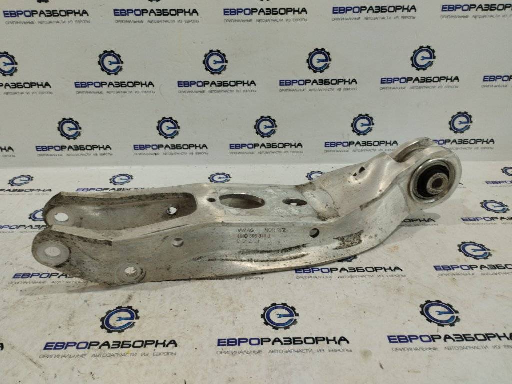 рычаг подвески Audi Q8 4M 4M8 2021, 3.0 л., TFSI, DCBD, бензин, АКПП, черный металлик, внедорожник 5 дв., полный привод, правый руль, 4M0505311J - фото №1