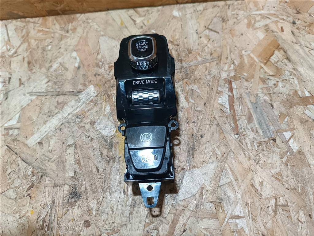 кнопка запуска двигателя Volvo XC90 2 поколение 2019, 2.0 л., дизель, АКПП, передний привод, 31443818, 31443818, P31443818, T18440206901 - фото №1