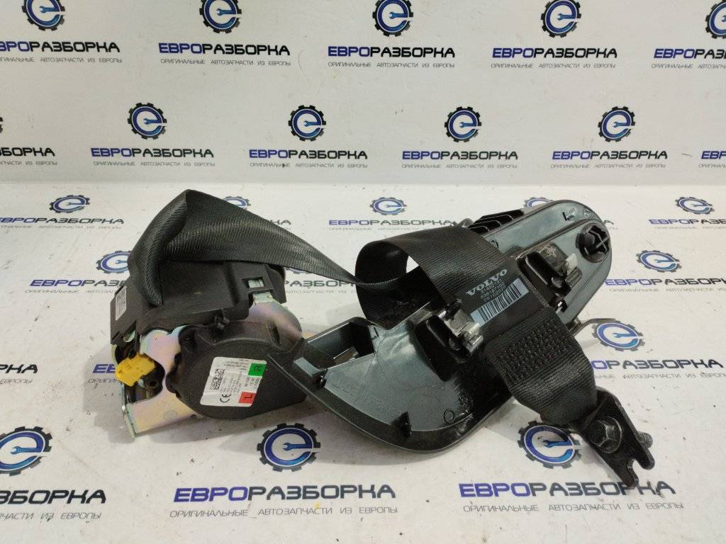 ремень безопасности Volvo XC40 1 поколение 2020, 1.5 л., бензин, denim blue, правый руль, 31462131 - фото №1