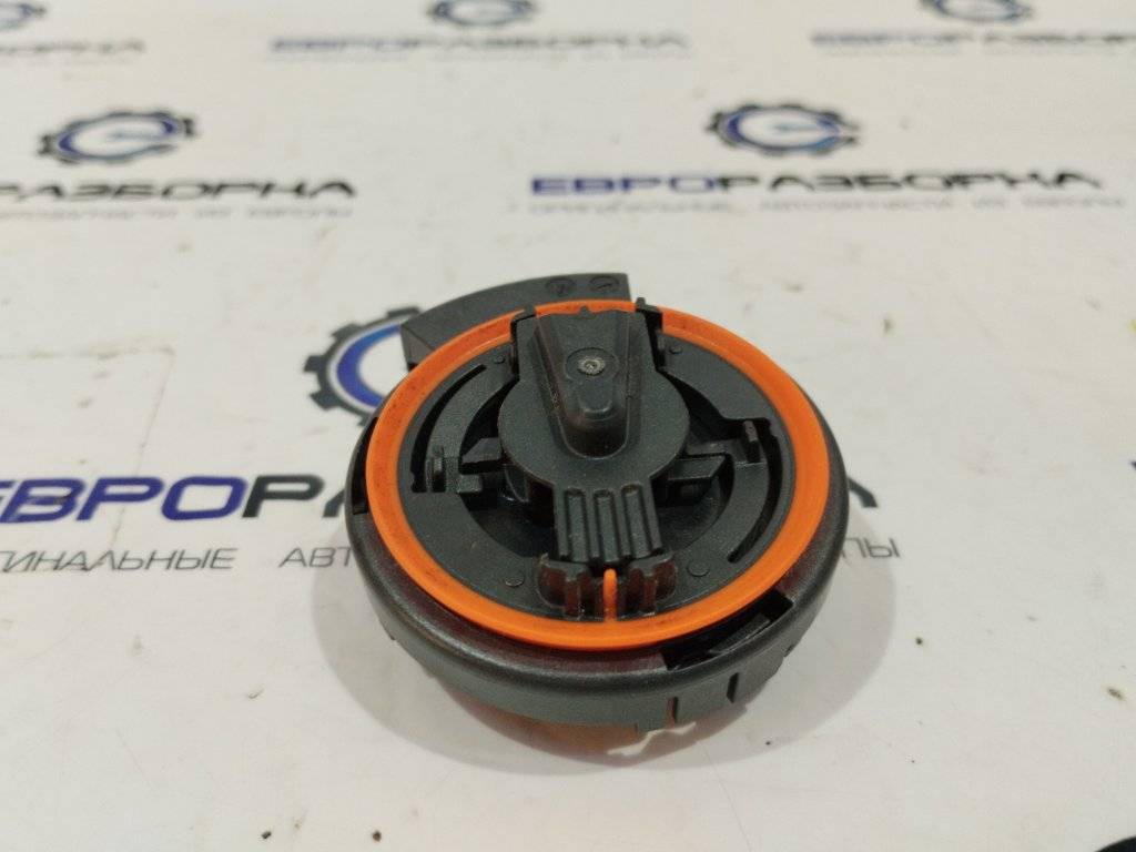 датчик удара Audi Q7 4M 2018, 3.0 л., TDi, CZZ, дизель, АКПП, серый, внедорожник 5 дв., полный привод, правый руль, 4M0955557A - фото №1