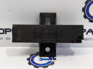 антенна Bentley Continental GT 3 поколение 2023, 4.0 л., CVD, бензин, АКПП, красный, купе, полный привод, правый руль, 4M0907247