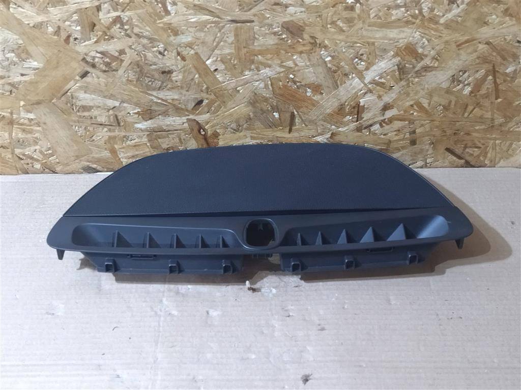 накладка на торпедо (консоль) Volvo XC90 2 поколение 2019, 2.0 л., дизель, АКПП, передний привод, 31363664, 31363664 - фото №1
