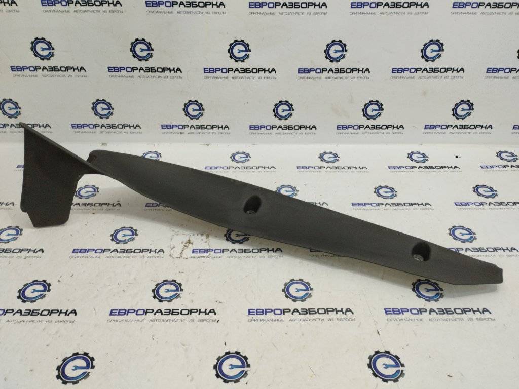 пыльник переднего крыла Porsche 911 991 2014, 3.4 л., бензин, АКПП, задний привод, 99150464200 - фото №1