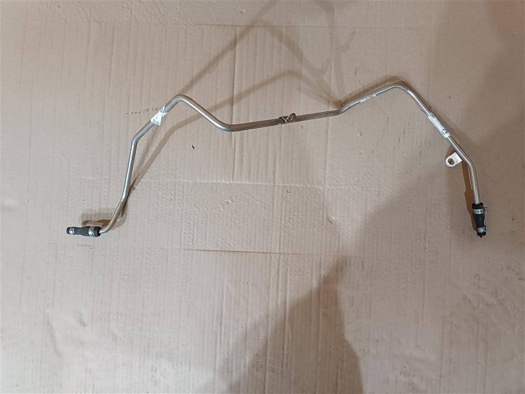 трубка вакуумная Bentley Continental Flying Spur 1 поколение 2012, 6.0 л., бензин, АКПП, серый, передний привод - фото №1