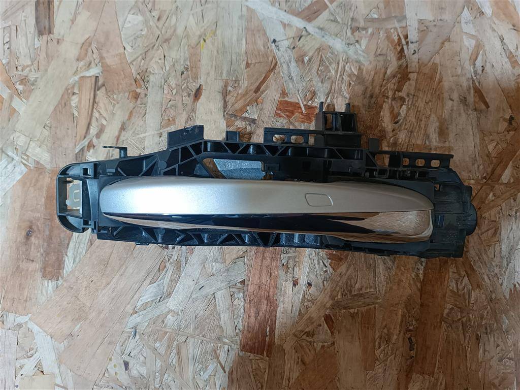 ручка наружная задняя правая Mercedes-Benz E-Класс W213/S213/C238/A238 W213 2017, 2.0 л., CDi, дизель, АКПП, передний привод, A0997602200 - фото №1