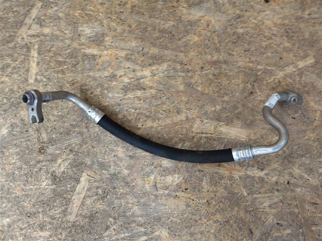 трубка кондиционера Mercedes-Benz E-Класс W213/S213/C238/A238 W213 2017, 2.0 л., CDi, дизель, АКПП, задний привод, A2138301900, A2138301900, A2138302100 - фото №1