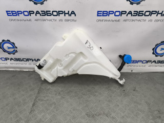 бачок омывателя BMW 3 серия F30/F31 [рестайлинг] F30 2018, 2.0 л., бензин, АКПП, задний привод, 61667241672, 7241672