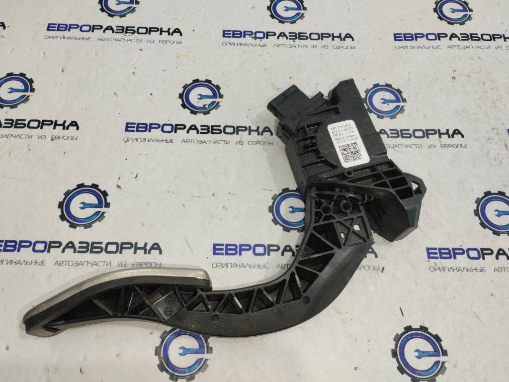 педаль Audi Q7 4M 2018, 3.0 л., дизель, АКПП, полный привод, правый руль, 8W1723523A, 8W1723523, 8W0721173ZF7 - фото №1