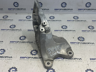 кронштейн двигателя Land Rover Range Rover 4 поколение L405 2014, 4.4 л., дизель, АКПП, полный привод, правый руль, LR033182, CPLA6037D, CPLA6037DC