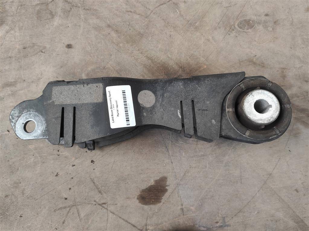 рычаг задний Land Rover Discovery Sport 1 поколение L550 2017, 2.0 л., дизель, АКПП, передний привод, LR068166, LR068166, FK725K898BB, FK725K898BD, LR097279 - фото №1