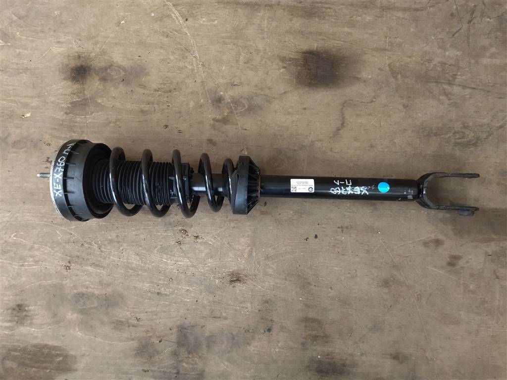 амортизатор передний левый Jaguar XE 1 поколение X760 2015, 2.0 л., дизель, АКПП, передний привод, T4N7344, T4N7344, GX7318045JC - фото №1