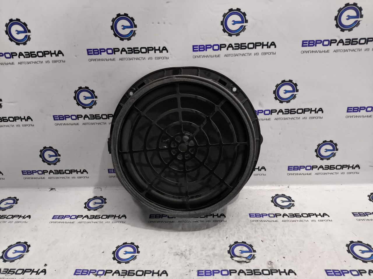 динамик Audi A4 B9 2019, 2.0 л., TDi, дизель, АКПП, передний привод, 8W0035415A - фото №1