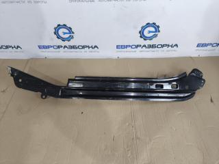 крепление ( кронштейн ) крыла Volkswagen Touareg 1 поколение [рестайлинг] 2008, 5.0 л., TDi, дизель, АКПП, передний привод, 7L6805158H, 7L6805772, 7L6805920B, 7L6805716, 7L6805176