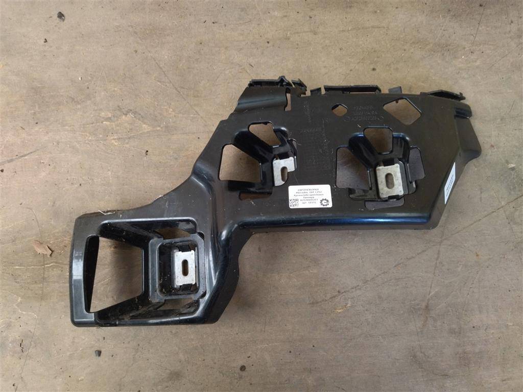 крепление бампера Mercedes-Benz GLE Coupe C292 2015, 3.0 л., CDi, дизель, АКПП, передний привод, A2928800203, A2928800203 - фото №1