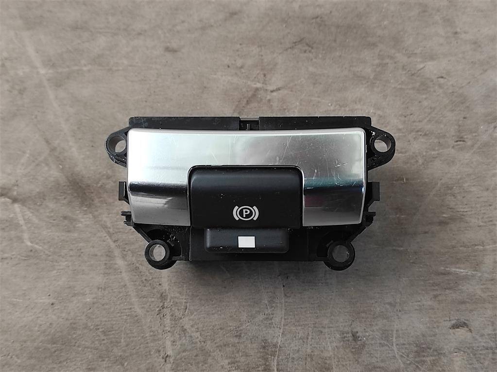 кнопка ручного тормоза (ручника) Land Rover Discovery Sport 1 поколение L550 2017, 2.0 л., дизель, АКПП, передний привод, FK722B623AA, LR060857, FK722B623AB, FK722B623AA, 10505151480144, 30S10102484 - фото №1