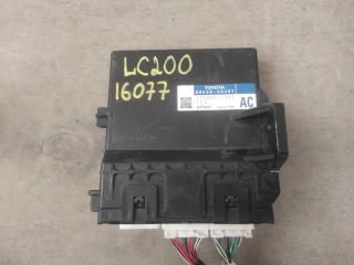 блок управления камерой Toyota Land Cruiser J200 [рестайлинг] 2015, АКПП, передний привод, правый руль, 8865060J01, 8865060J01