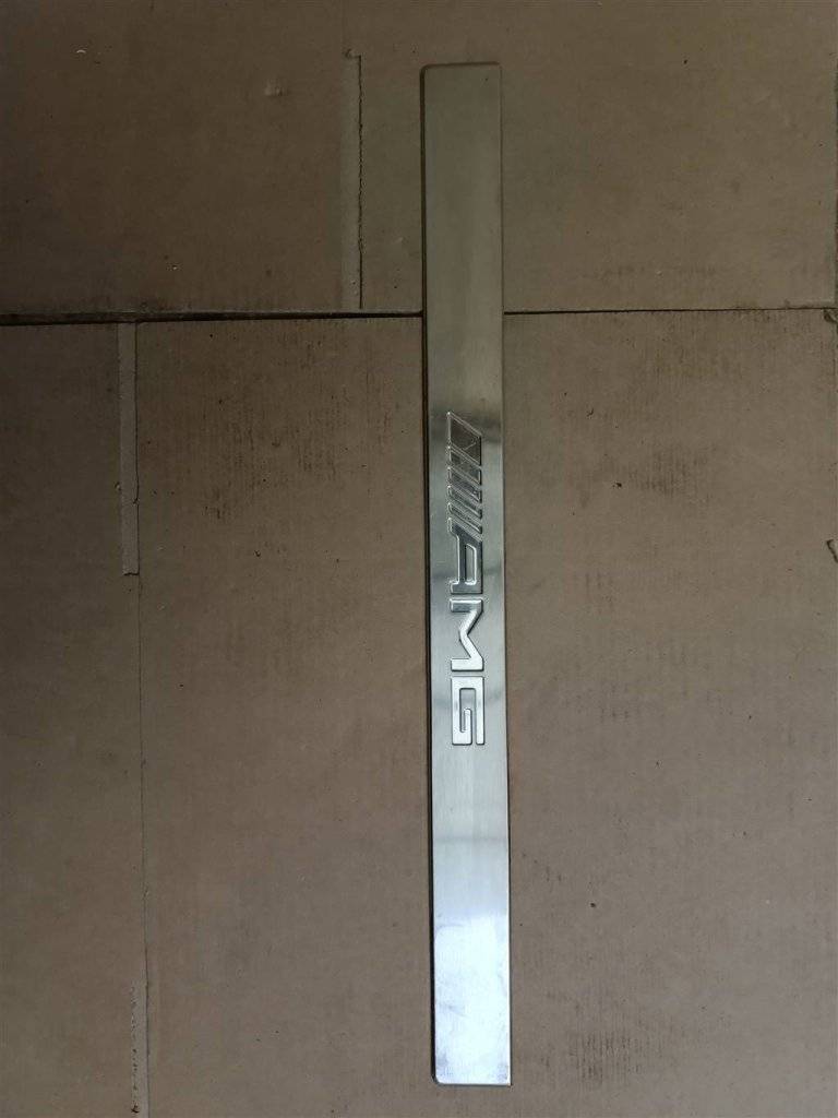 накладка на порог Mercedes-Benz CLS AMG C218 2013, 5.5 л., 5.5 бензин, бензин, АКПП, купе, передний привод, правый руль, A2126862936, A2126862936 - фото №1