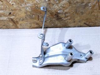 кронштейн (крепление) Mercedes-Benz E-Класс W213/S213/C238/A238 W213 2017, 2.0 л., CDi, дизель, АКПП, передний привод, A6540960045, A6540960045, A6540960445, A6540961500