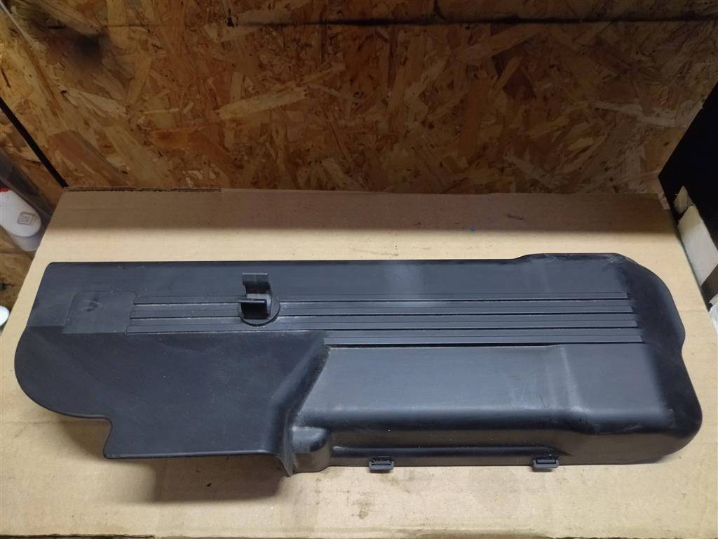 декоративная крышка двигателя BMW M3 E90/E92/E93 E90 2010, 4.0 л., i, S65 B40 A, бензин, АКПП, седан, задний привод, правый руль, 11127838487, 11127838487, 62440410, 7838487 - фото №1