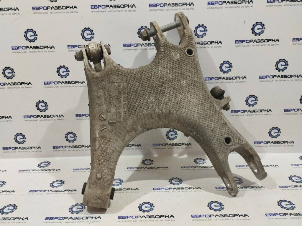 рычаг задний нижний BMW 6 серия F06/F12/F13 F13 2012, 4.4 л., i, N63 B44 C, бензин, АКПП, купе, задний привод, 2284133, 33322284133 - фото №1