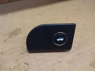 кнопка открытия багажника Maserati Quattroporte 6 поколение 2014, 3.0 л., дизель, АКПП, передний привод, 68141864AA, 68141864AA