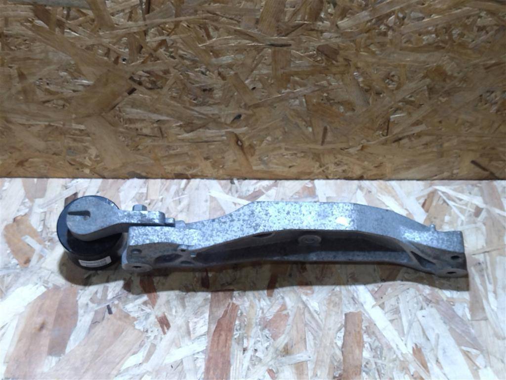 кронштейн редуктора Volvo XC90 2 поколение 2019, 2.0 л., дизель, АКПП, передний привод, 31492866, 31492866 - фото №1