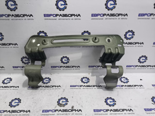 крепление ( кронштейн ) крыла Bentley Bentayga 1 поколение [рестайлинг] 4V1 2023, 4.0 л., TFSI, DCU, бензин, АКПП, темно-зеленый перламутр, внедорожник 5 дв., полный привод, правый руль, 36A821228C