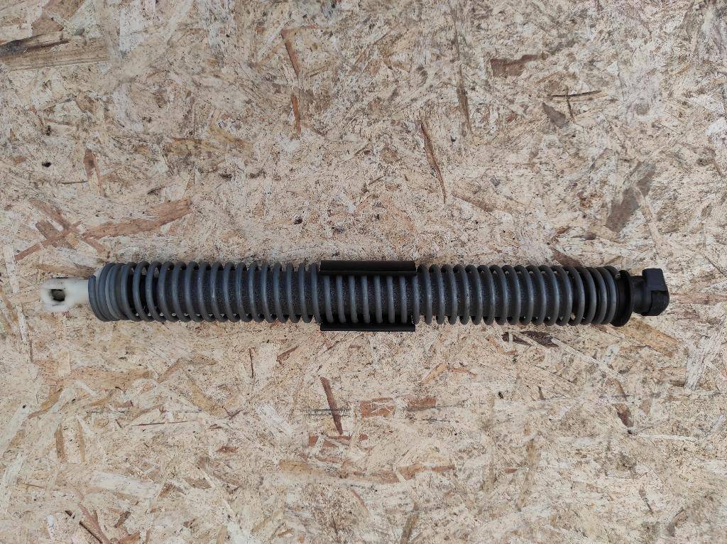 амортизатор крышки багажника (3-5 двери) BMW M5 F90 2018, 4.0 л., бензин, АКПП, передний привод, 512, 7366403, 7366403 - фото №1