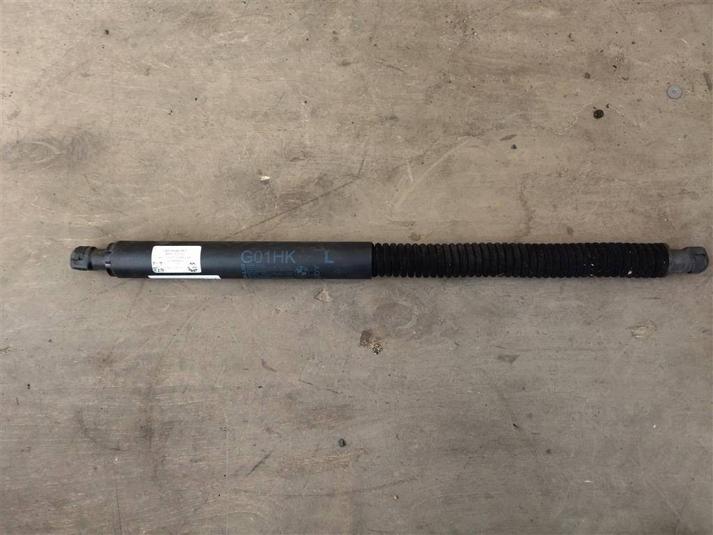 амортизатор крышки багажника (3-5 двери) BMW X3 G01 2018, 2.0 л., бензин, АКПП, передний привод, 51247497482, 7497482, 51247497482, 51242654885 - фото №1