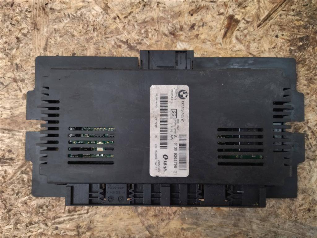 блок управления светом BMW M3 E92/E93 E92 2012, 4.0 л., i, S65 B40 A, бензин, АКПП, купе, задний привод, правый руль, 9263798, 9263798, 532484W2, 6135926379801 - фото №1