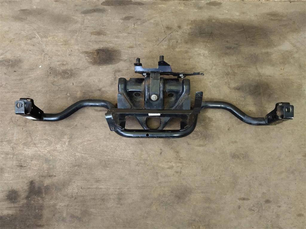 балка под радиатор Land Rover Range Rover Sport 2 поколение L494 2017, 3.0 л., дизель, АКПП, передний привод, HPLA8A316AF, LR081521, LR081521, HPLA8A316AE - фото №1