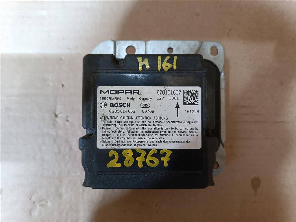 блок AirBag Maserati Levante 1 поколение M161 2017, 3.0 л., дизель, АКПП, передний привод, 670101607, 670101607 - фото №1