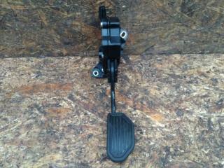 педаль Toyota Land Cruiser J200 [рестайлинг] 2015, АКПП, передний привод, правый руль, 78110-60012, 7811060012