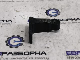 петля двери Bentley Bentayga 1 поколение [рестайлинг] 4V1 2023, 4.0 л., TFSI, DCU, бензин, АКПП, темно-зеленый перламутр, внедорожник 5 дв., полный привод, правый руль, 8S0833404A