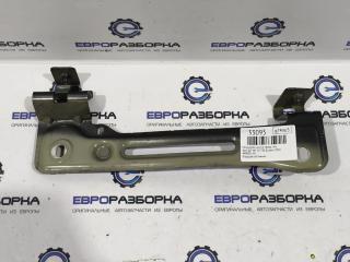 крепление ( кронштейн ) крыла Audi Q7 4M 2018, 3.0 л., TDi, CZZ, дизель, АКПП, серый, внедорожник 5 дв., полный привод, правый руль, 4M0821431