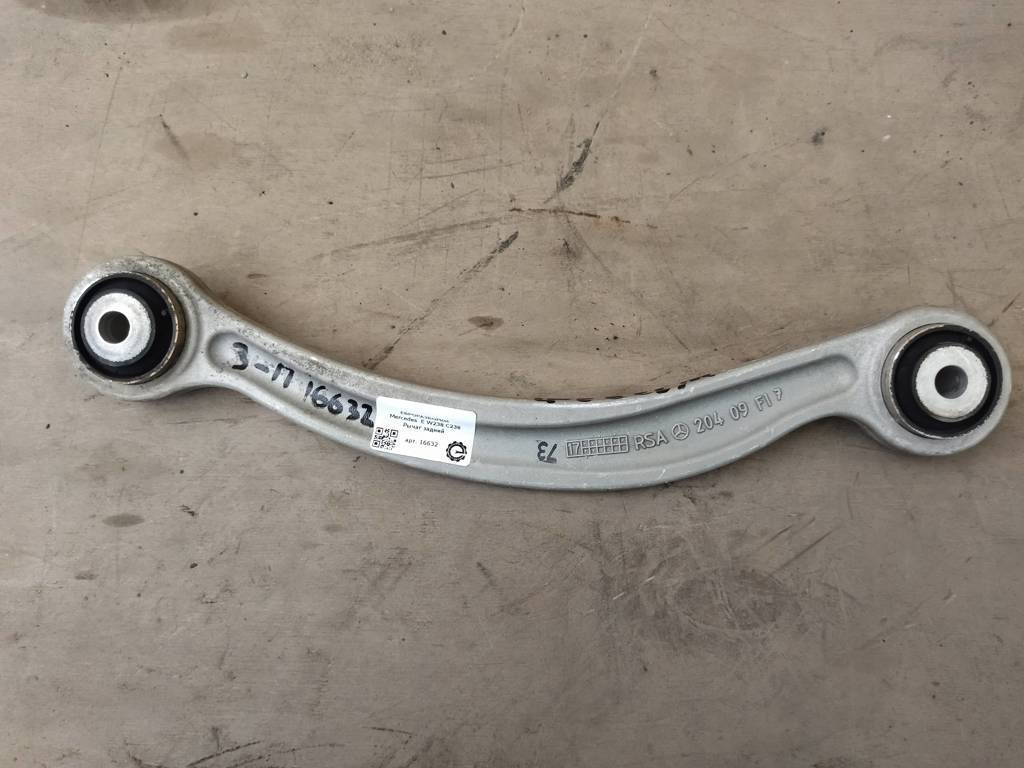 рычаг задний Mercedes-Benz E-Класс W213/S213/C238/A238 C238 2018, 2.0 л., бензин, АКПП, передний привод, A2043502206, A2043502106, A2043502206 - фото №1