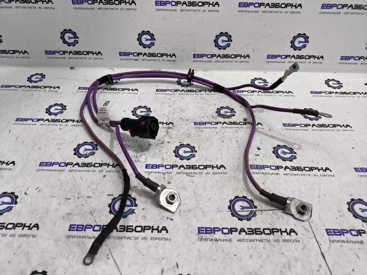 проводка Bentley Continental GT 3 поколение 2023, 4.0 л., CVD, бензин, АКПП, красный, купе, полный привод, правый руль, 3SD971025C - фото №1