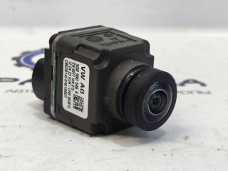 камера заднего вида Bentley Continental GT 3 поколение 2023, 4.0 л., CVD, бензин, АКПП, красный, купе, полный привод, правый руль, 5Q0980546A