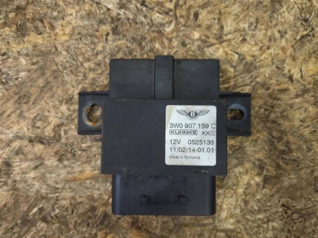 блок управления (другие) Bentley Continental GT 2 поколение 2015, 4.0 л., TFSI, бензин, АКПП, передний привод, 3W0907159, 3W0907159, 3W0907159A, 3W0907159B, 3W0907159C - фото №1